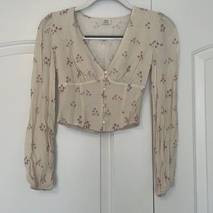 Aritzia Top